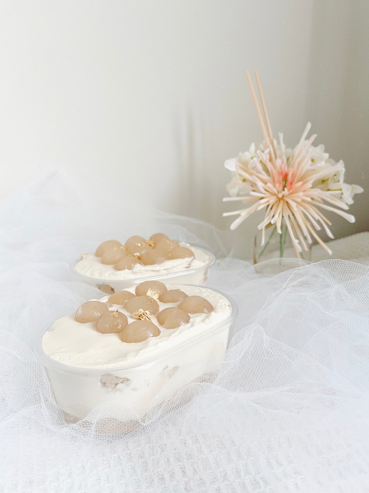Jasmine Oolong Longan Cake