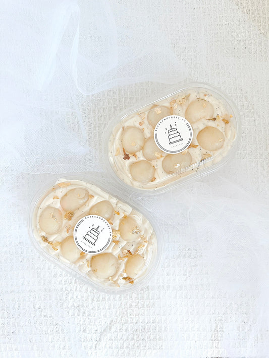 Jasmine Oolong Longan Cake